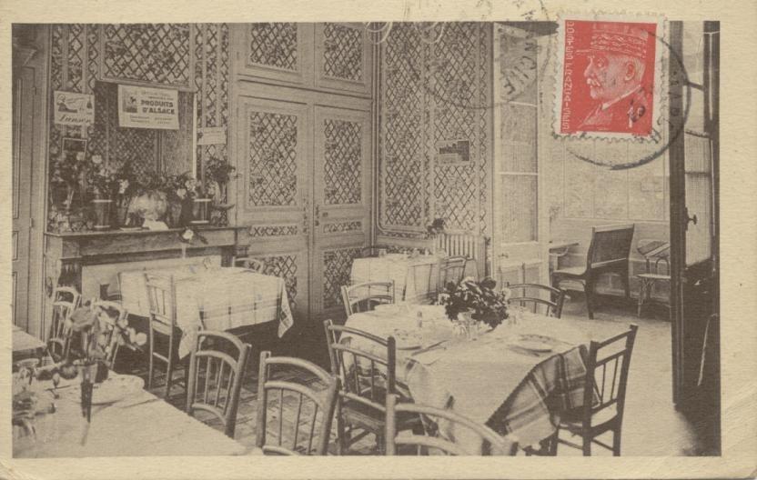 Hotel Le Dauphin Moulins-la-Marche Esterno foto